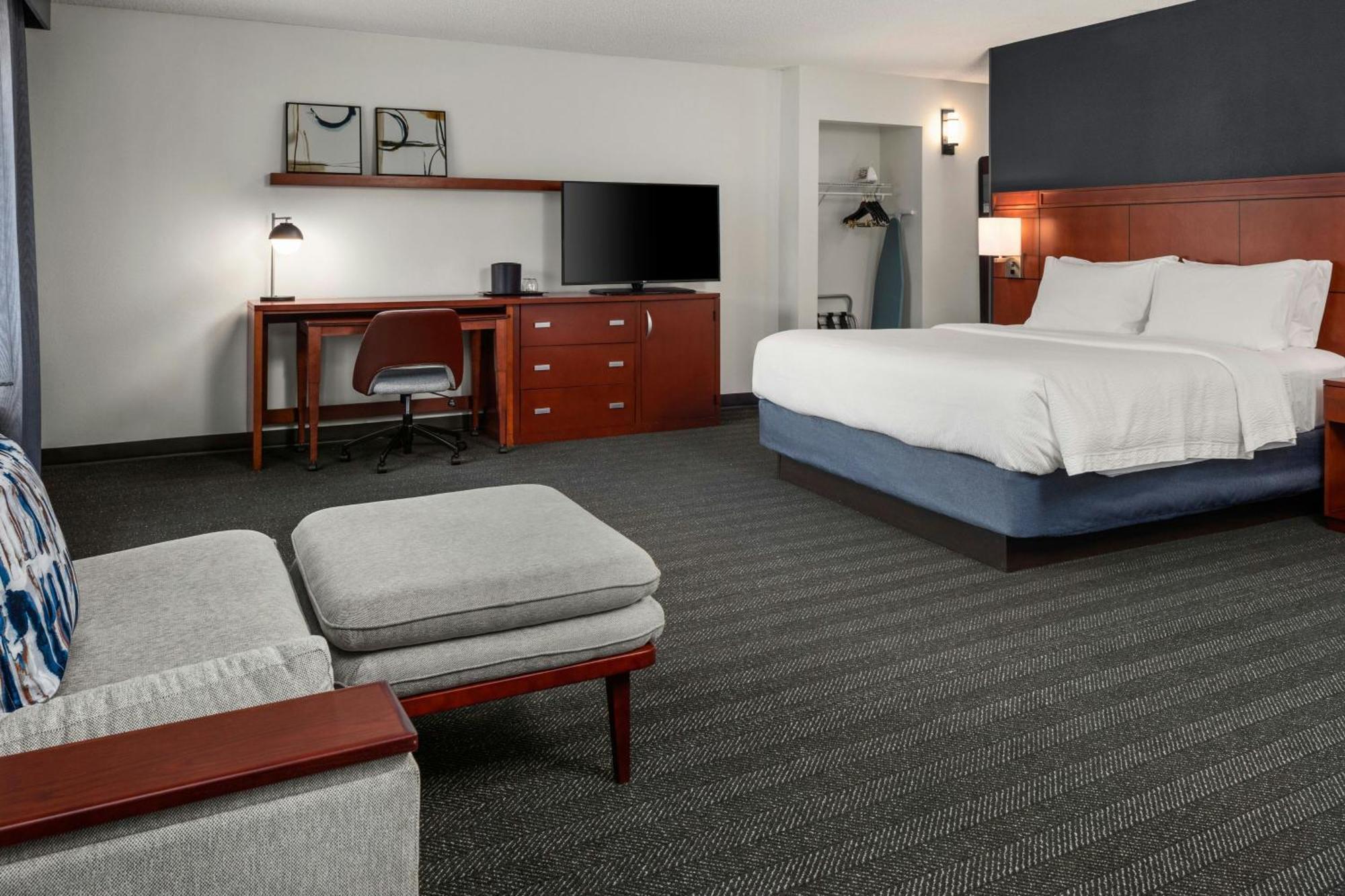 Courtyard La Crosse Downtown/Mississippi Riverfront Екстериор снимка